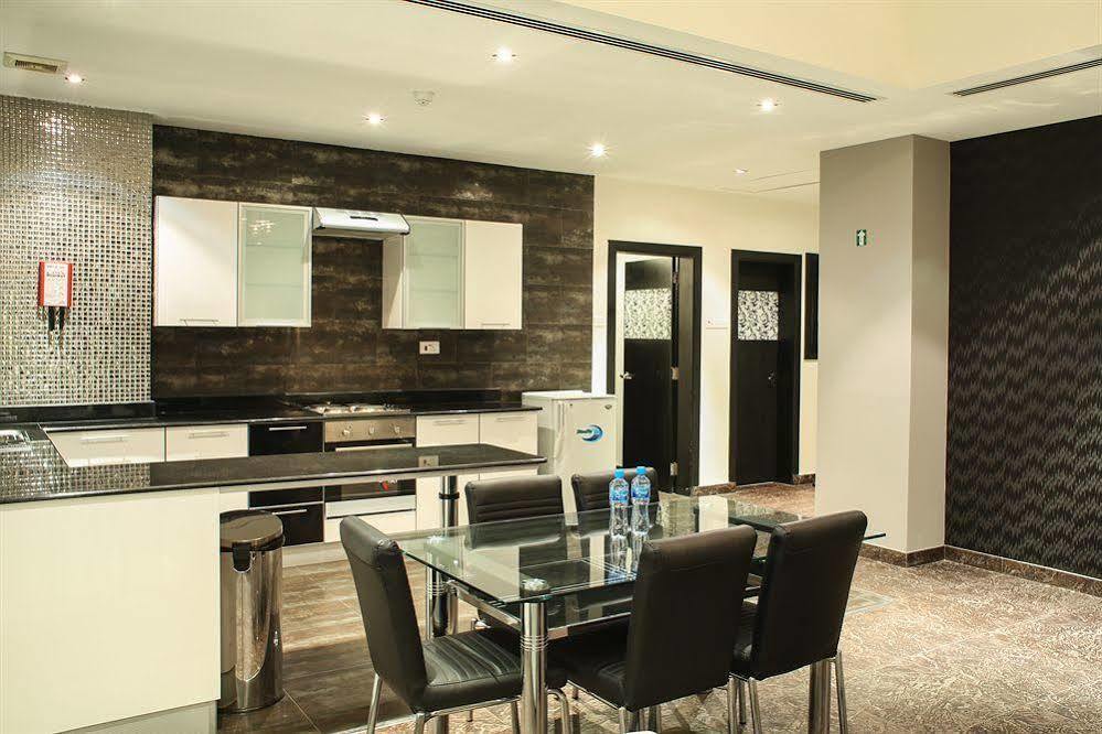 Loumage Hotel & Suites Manama Exterior photo